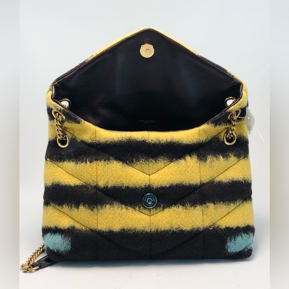 SAINT LAURENT
Small Puffer Bag in Tie Dye Fabric and
Lambskin - Picture 5 of 11